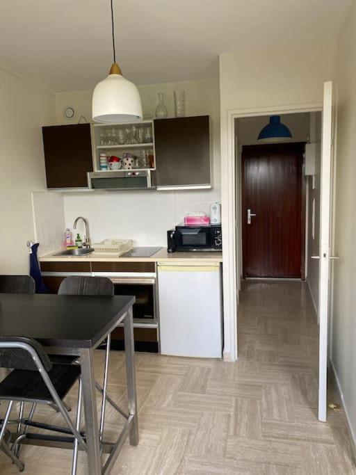 Studio Eleverca 3*- Rez De Jardin Terrasse - Axelle Loc'Appart 망들리유 라 나플 외부 사진