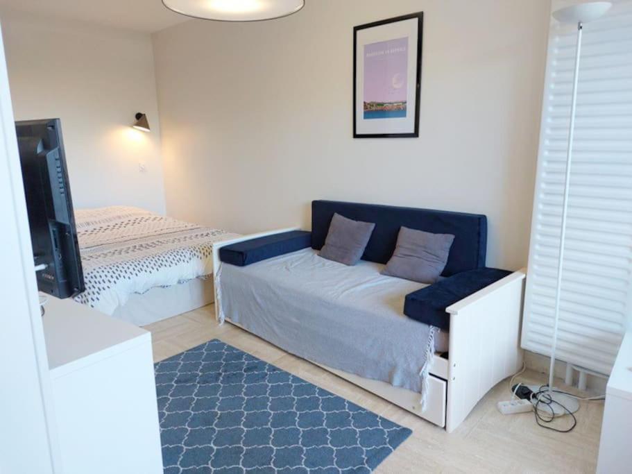 Studio Eleverca 3*- Rez De Jardin Terrasse - Axelle Loc'Appart 망들리유 라 나플 외부 사진